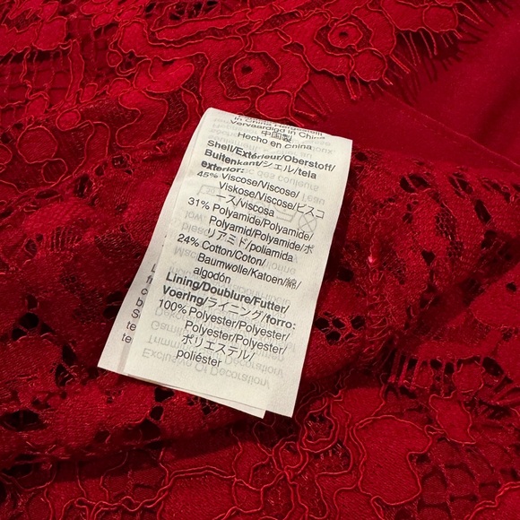 🌸 J. Crew Mockneck top in floral lace - Picture 9 of 9